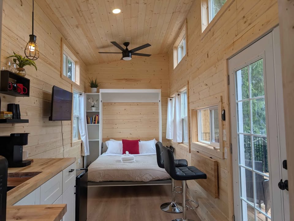 Tiny Home One Slope Style Single Door